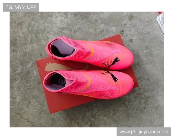 28码足球鞋推荐 专为小脚玩家设计的舒适与性能兼备之选