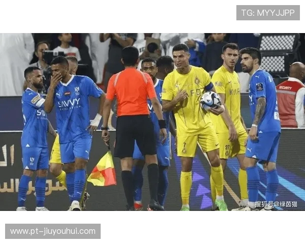 愤怒离场足球背后情绪风暴引发绿茵纷争与球队危机真相调查